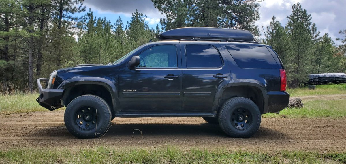 2007 - 2014 GMC Yukon/Yukon XL 2500 Front Bumper - Iron Bull BumpersFRONT IRON BUMPER