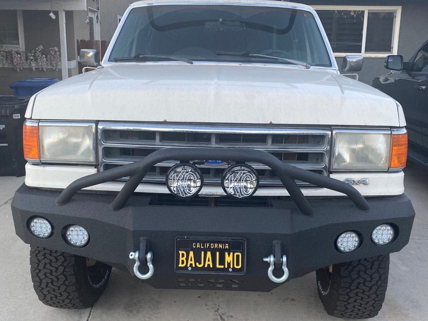 1987-1991 Ford Bronco Front Bumper - Iron Bull BumpersFRONT IRON BUMPER