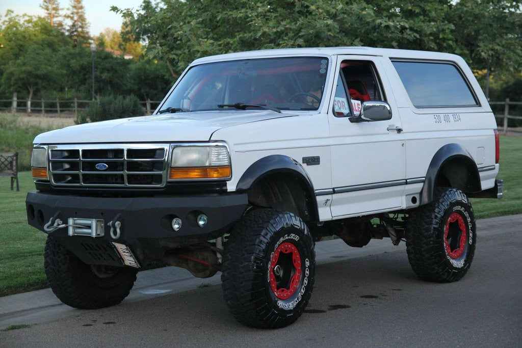 1992-1996 Ford Bronco Front Bumper - Iron Bull BumpersFRONT IRON BUMPER