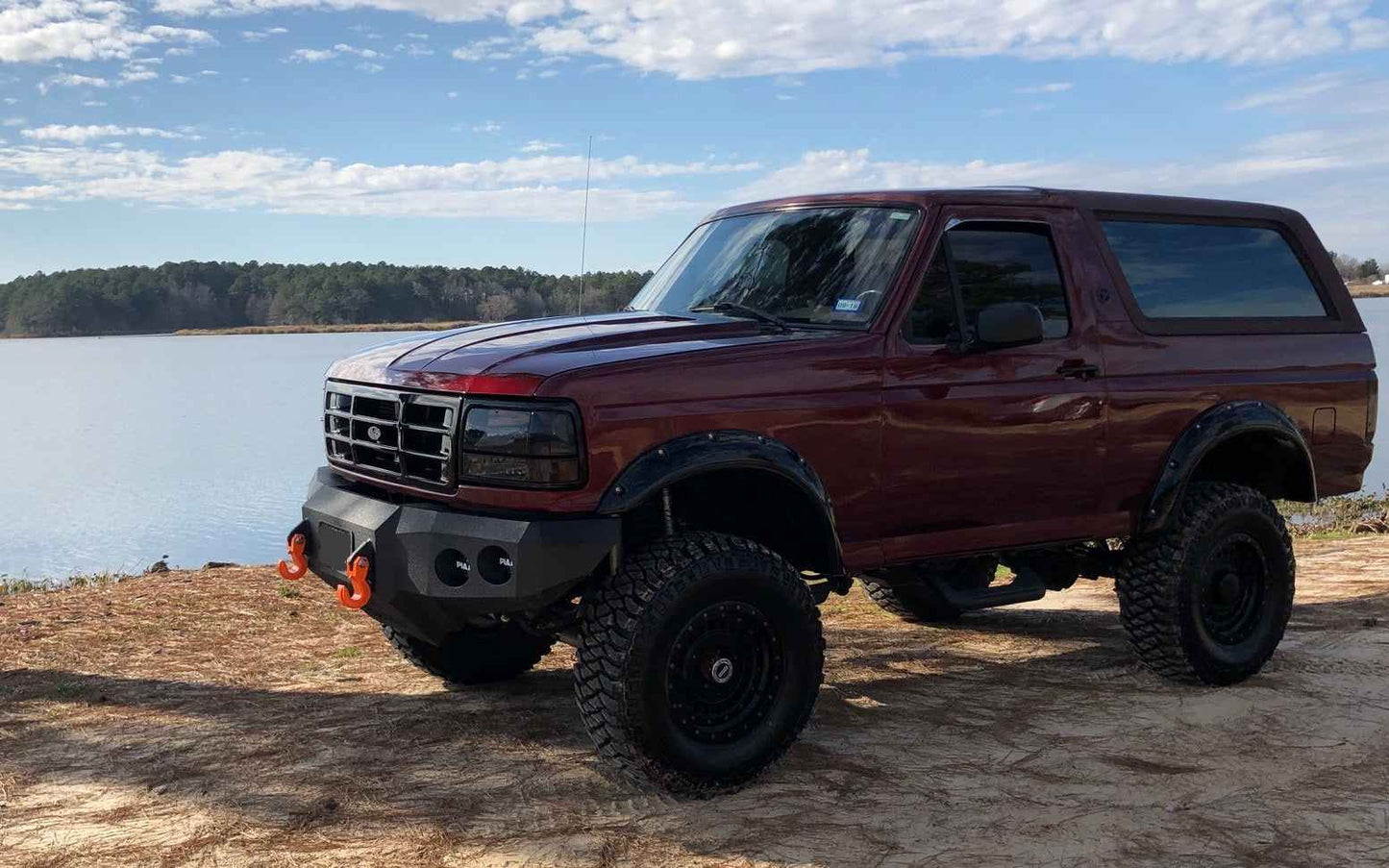 1992-1996 Ford Bronco Front Bumper - Iron Bull BumpersFRONT IRON BUMPER