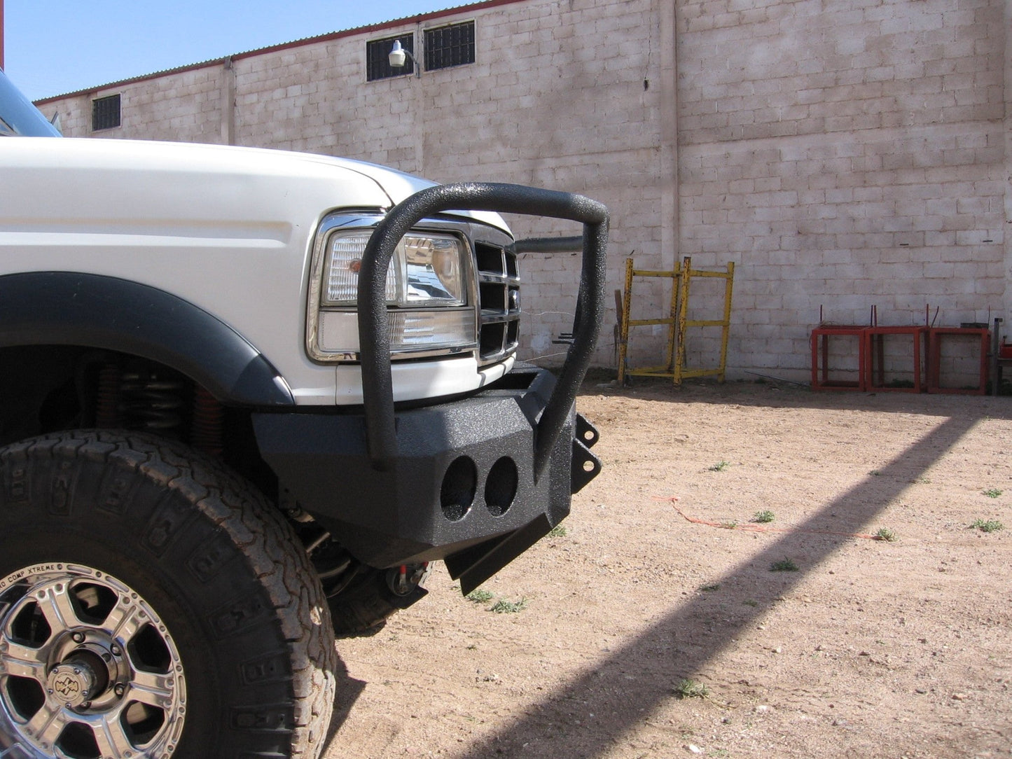 1992-1996 Ford Bronco Front Bumper - Iron Bull BumpersFRONT IRON BUMPER