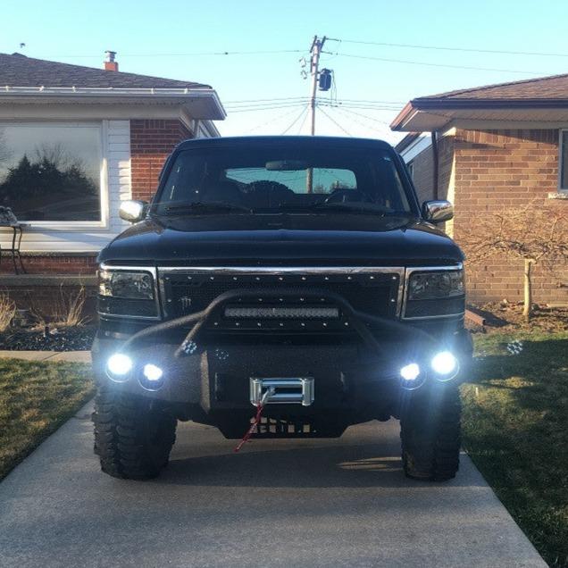 1992-1996 Ford Bronco Front Bumper - Iron Bull BumpersFRONT IRON BUMPER