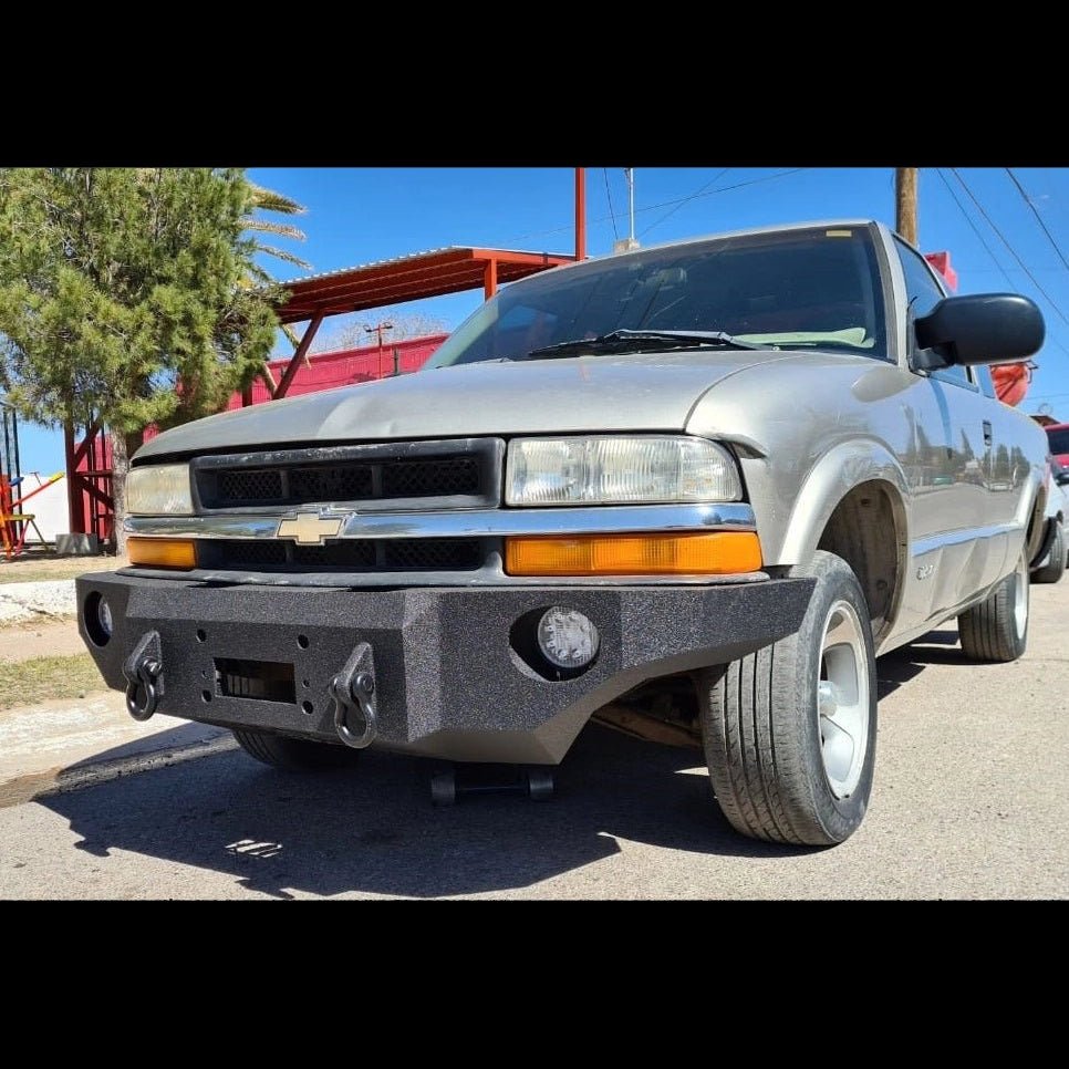 1994-2004 Chevrolet S10 Front Bumper - Iron Bull BumpersFRONT IRON BUMPER