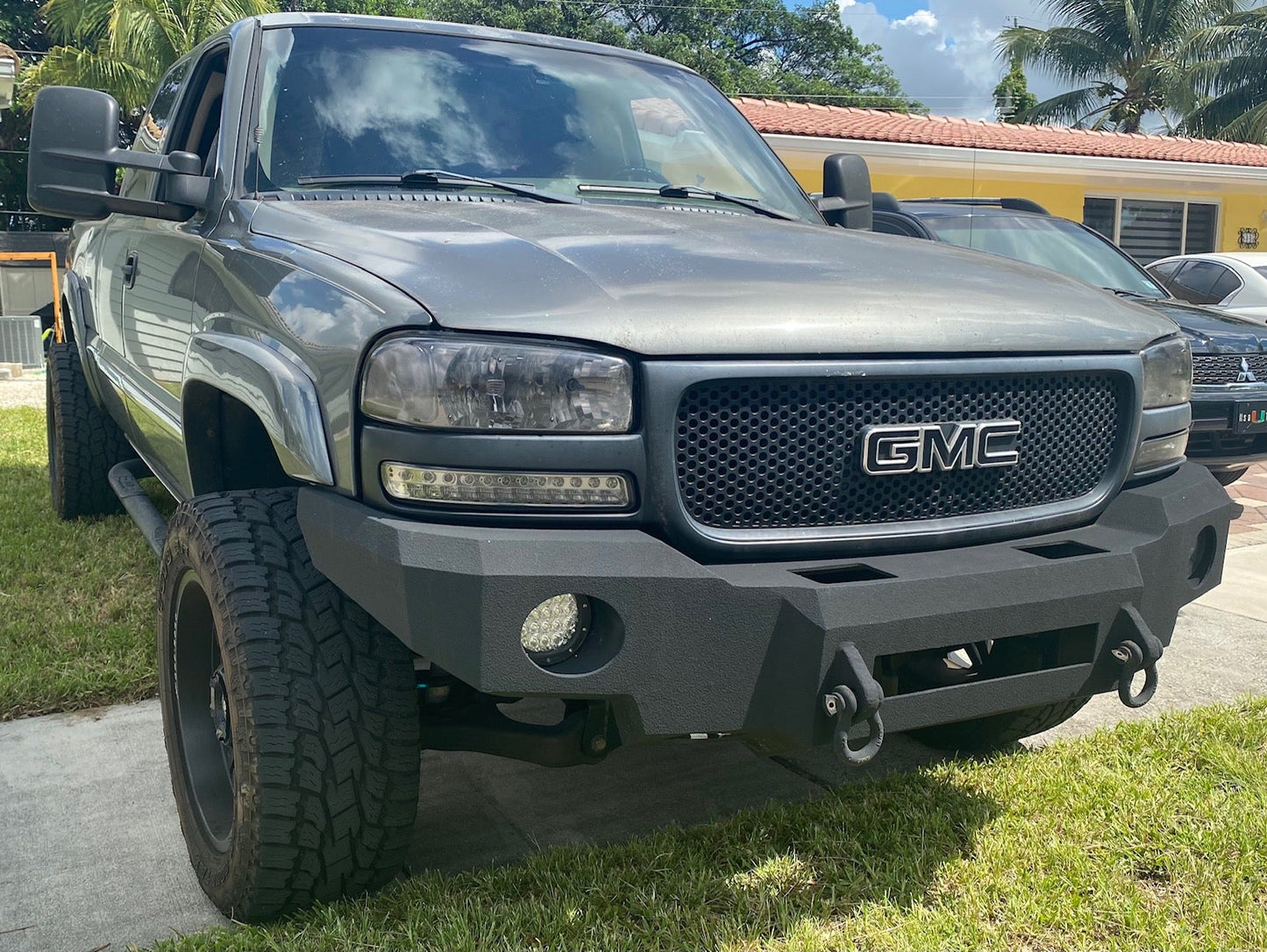 1999-2002 GMC Sierra 1500 Front Bumper (5 OR 6 LUG ONLY) - Iron Bull BumpersFRONT IRON BUMPER