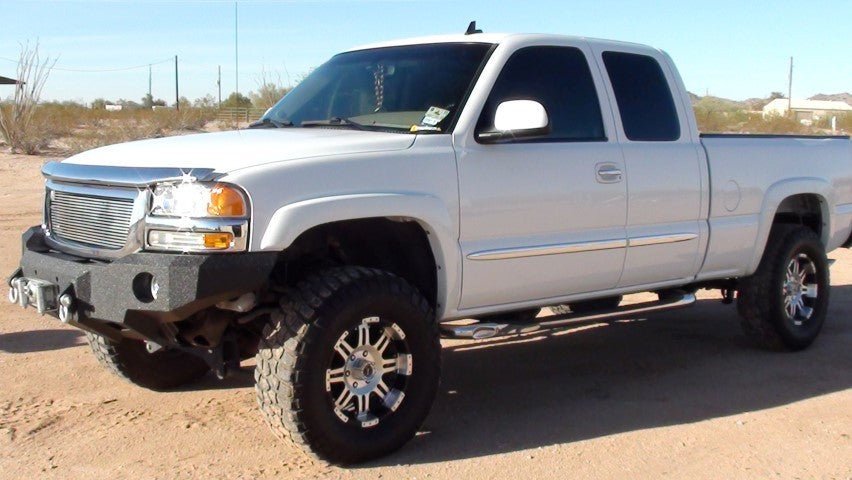 2001-2006 GMC Yukon/Yukon XL (Non-Denali) Front Bumper (5 or 6 Lug Only) - Iron Bull BumpersFRONT IRON BUMPER