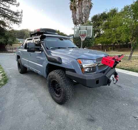 2002-2006 Chevrolet Avalanche 1500 Front Bumper (CLADDED VERSION ONLY) - Iron Bull BumpersFRONT IRON BUMPER