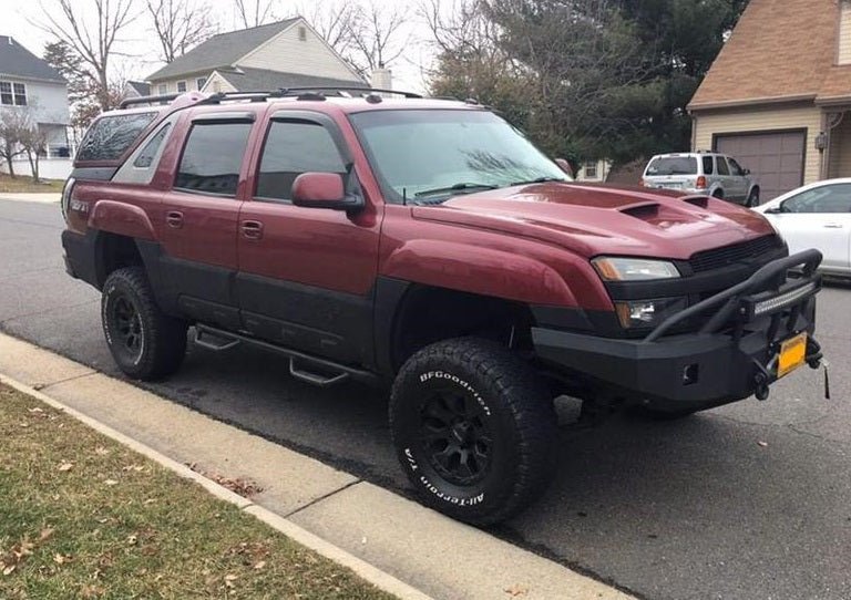 2002-2006 Chevrolet Avalanche 2500 Front Bumper (CLADDED VERSION ONLY) - Iron Bull BumpersFRONT IRON BUMPER