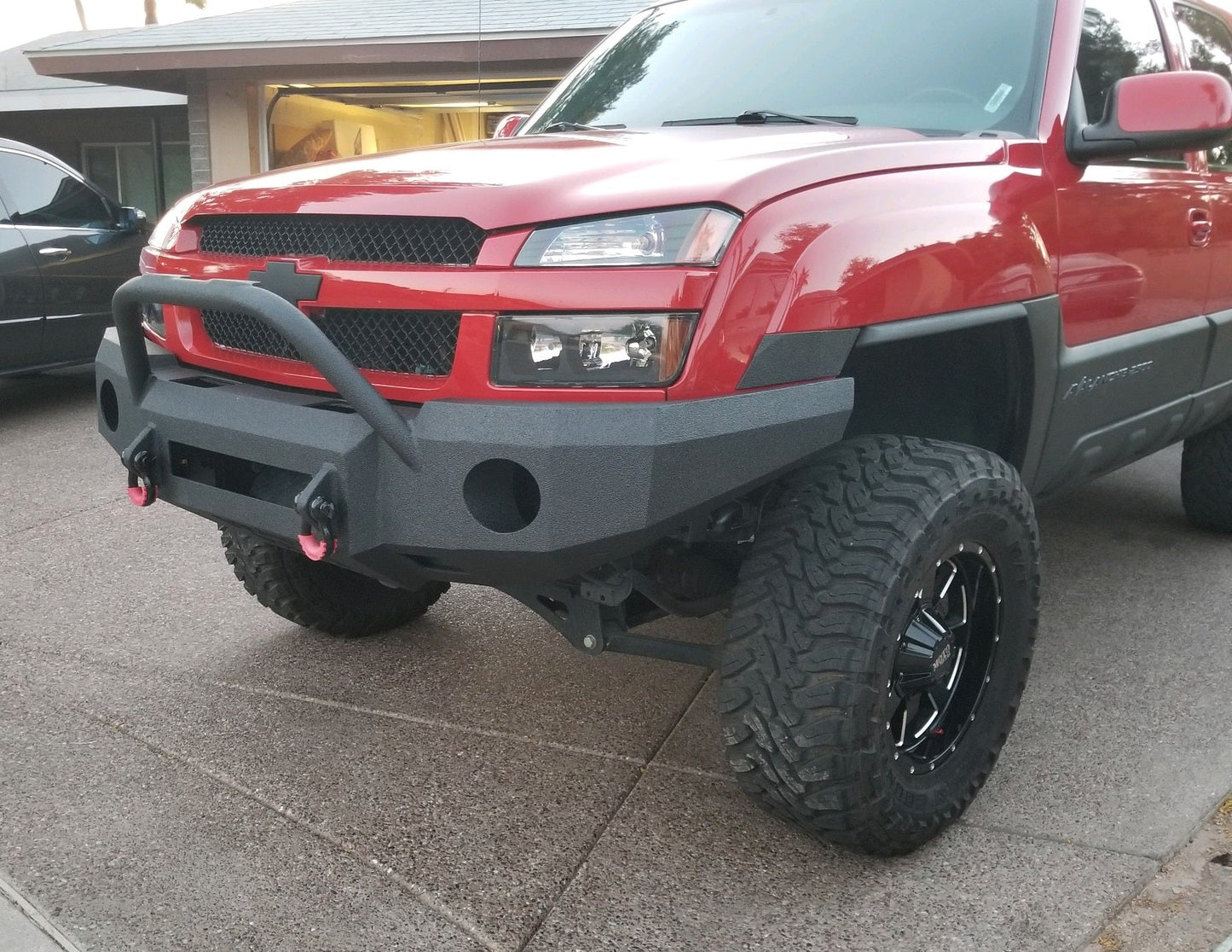 2002-2006 Chevrolet Avalanche 2500 Front Bumper (CLADDED VERSION ONLY) - Iron Bull BumpersFRONT IRON BUMPER