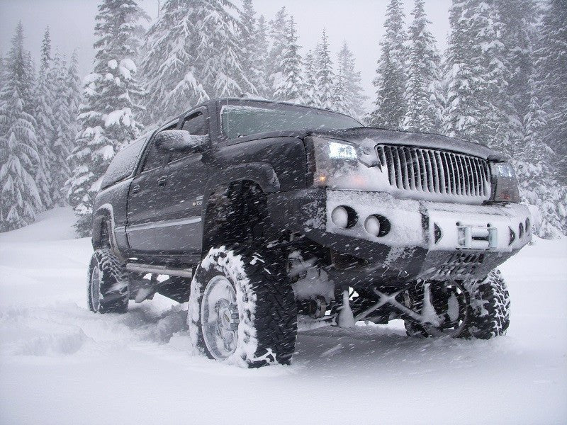 2003-2007 Chevrolet Silverado 2500/3500 Front Bumper - Iron Bull BumpersFRONT IRON BUMPER