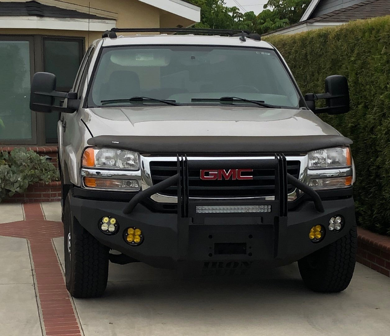 2003-2007 GMC Sierra 2500/3500 Front Bumper - Iron Bull BumpersFRONT IRON BUMPER