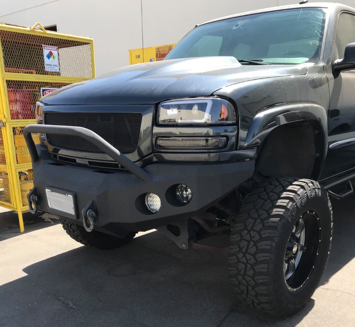 2003-2007 GMC Sierra 2500/3500 Front Bumper - Iron Bull BumpersFRONT IRON BUMPER