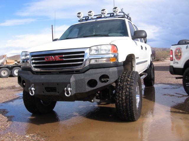 2003-2007 GMC Sierra 2500/3500 Front Bumper - Iron Bull BumpersFRONT IRON BUMPER