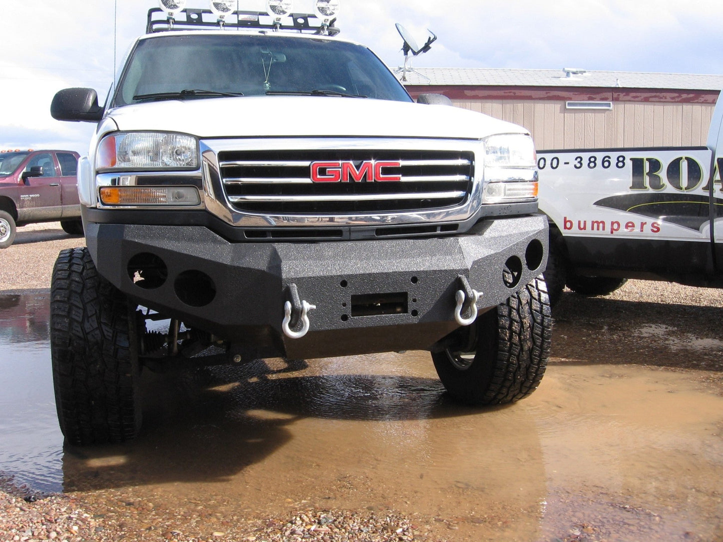 2003-2007 GMC Sierra 2500/3500 Front Bumper - Iron Bull BumpersFRONT IRON BUMPER