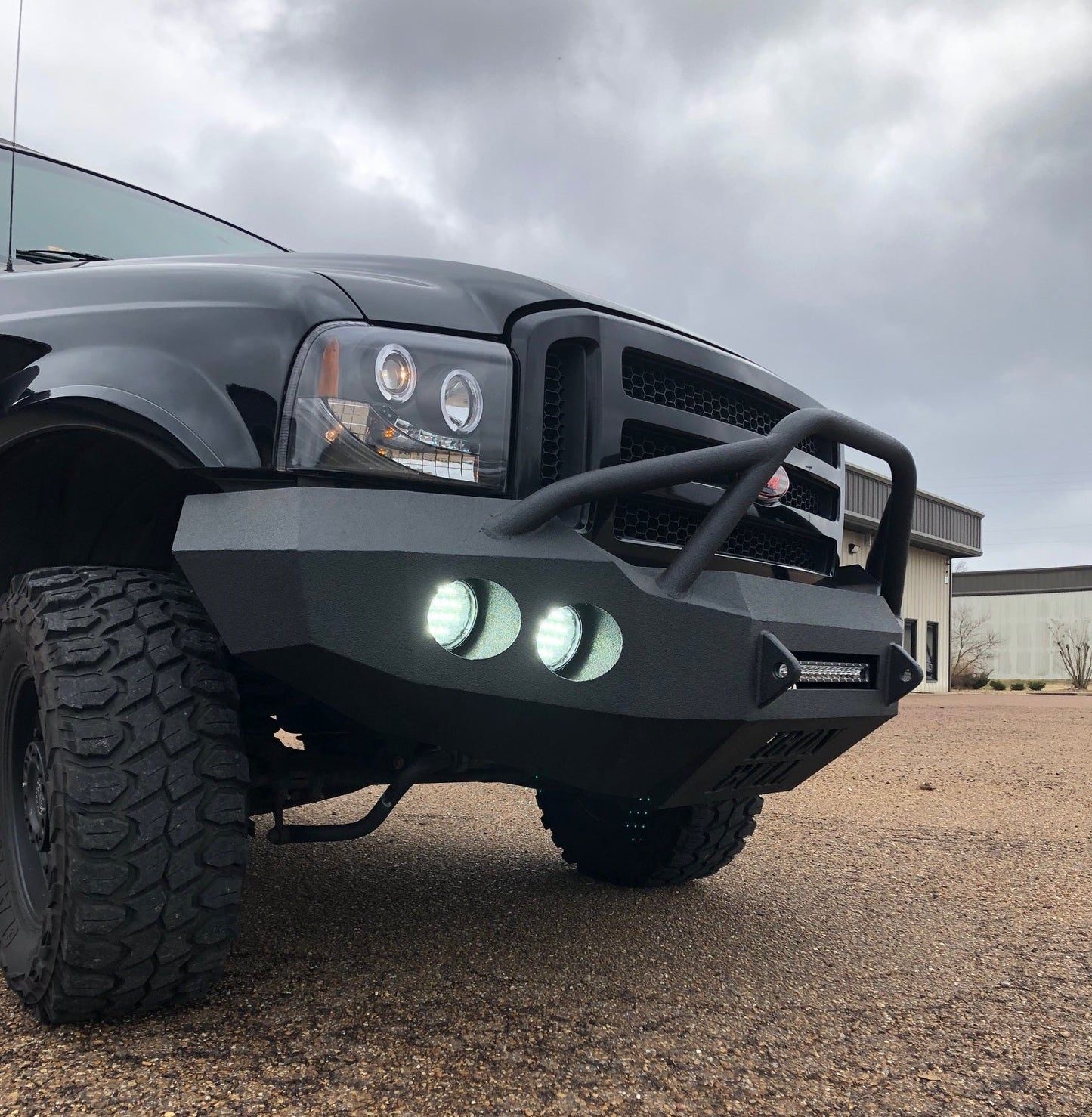 2005-2007 Ford Excursion Front Bumper - Iron Bull BumpersFRONT IRON BUMPER
