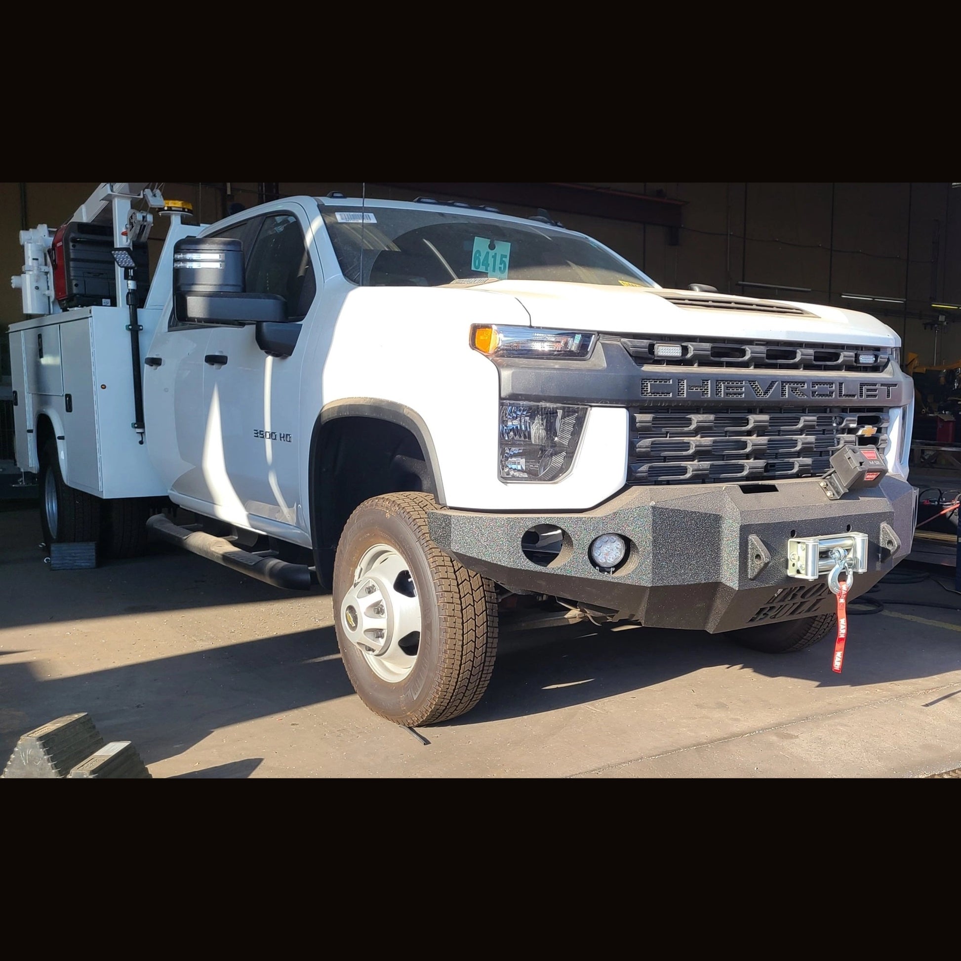 chevrolet silverdao 2500 / 3500 front bumper