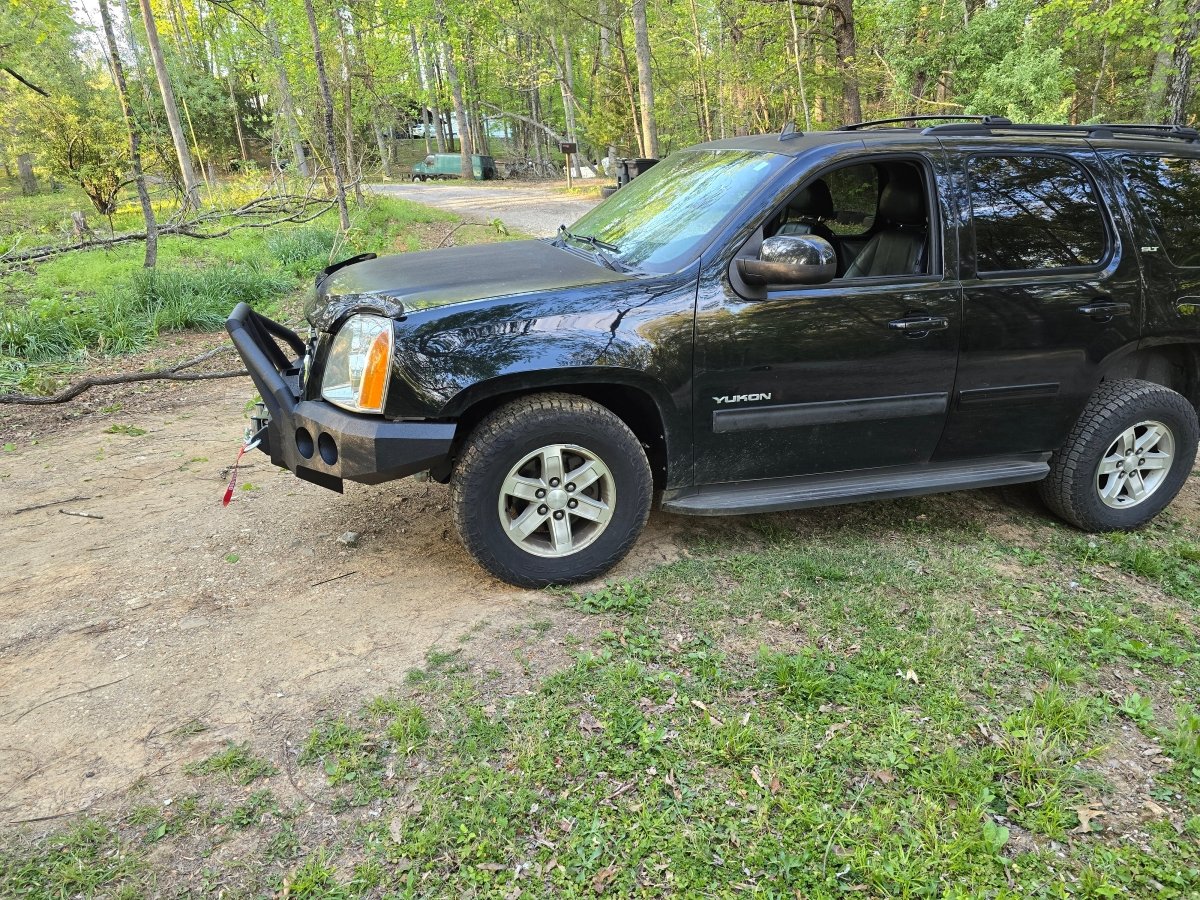 2007 - 2014 GMC Yukon/Yukon XL 2500 Front Bumper - Iron Bull BumpersFRONT IRON BUMPER