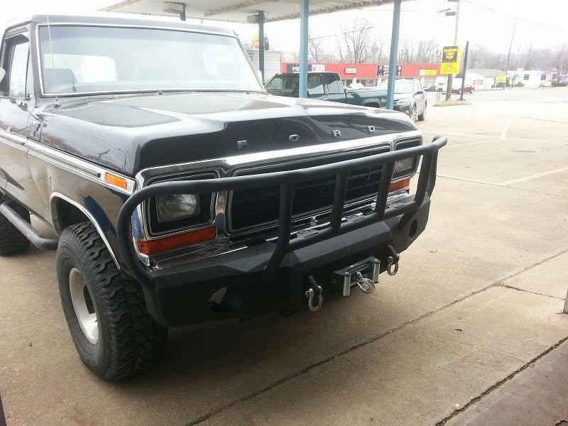 1973-1979 Ford F250/F350 Front Bumper - Iron Bull BumpersFRONT IRON BUMPER