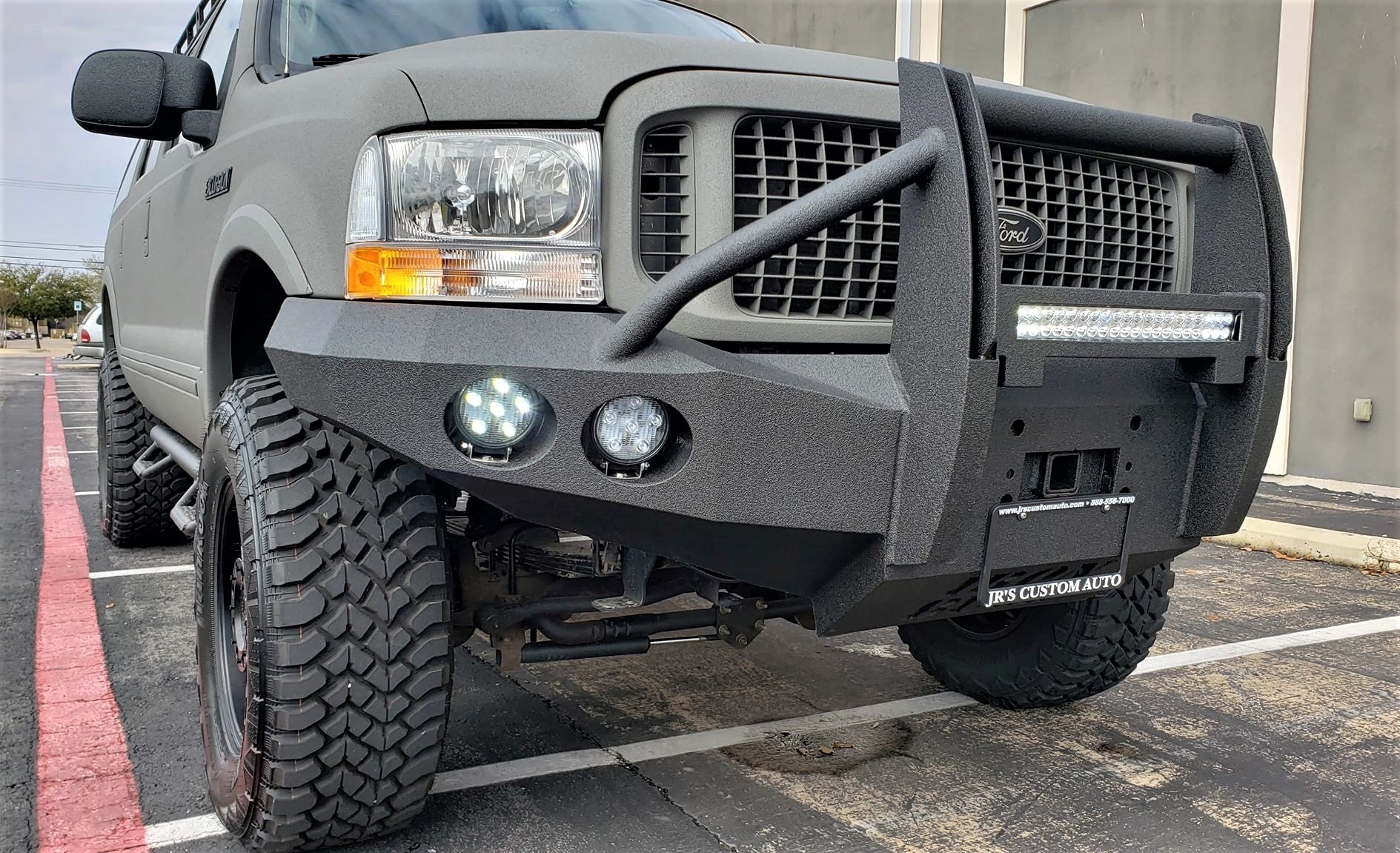 1999-2004 Ford Excursion Front Bumper - Iron Bull BumpersFRONT IRON BUMPER