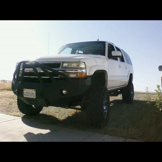 2001-2006 Chevrolet Tahoe/Suburban 2500 Front Bumper (8 LUG ONLY) - Iron Bull BumpersFRONT IRON BUMPER