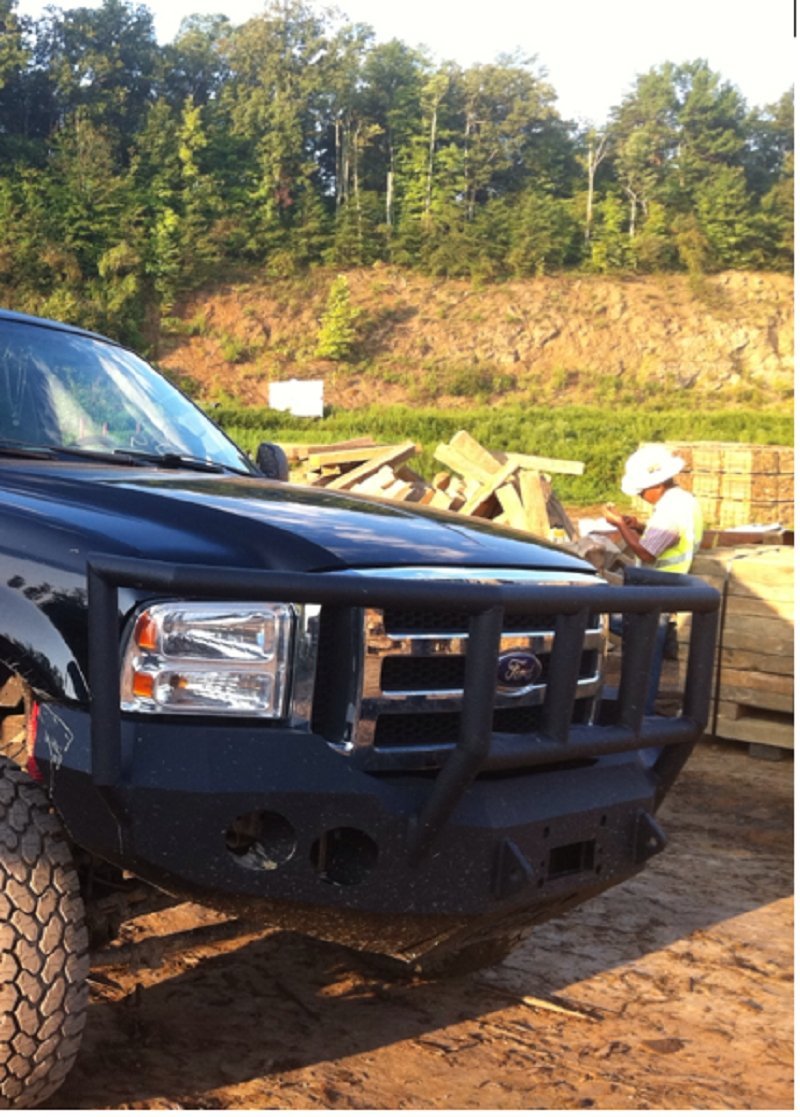 2005-2007 Ford F250/F350 Front Bumper - Iron Bull BumpersFRONT IRON BUMPER