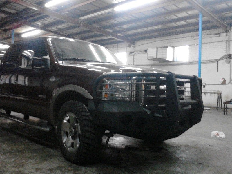 2005-2007 Ford F250/F350 Front Bumper - Iron Bull BumpersFRONT IRON BUMPER