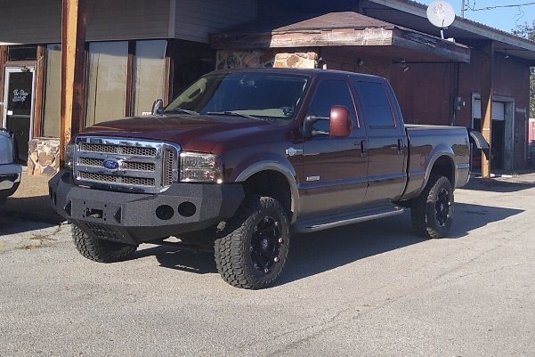 2005-2007 Ford F250/F350 Front Bumper - Iron Bull BumpersFRONT IRON BUMPER