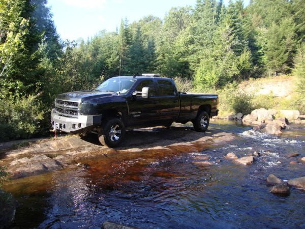 2007-2010 Chevrolet Silverado 2500/3500 Front Bumper - Iron Bull BumpersFRONT IRON BUMPER