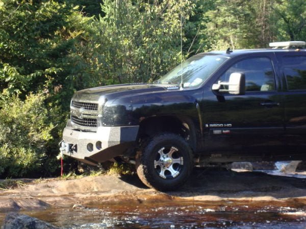 2007-2010 Chevrolet Silverado 2500/3500 Front Bumper - Iron Bull BumpersFRONT IRON BUMPER