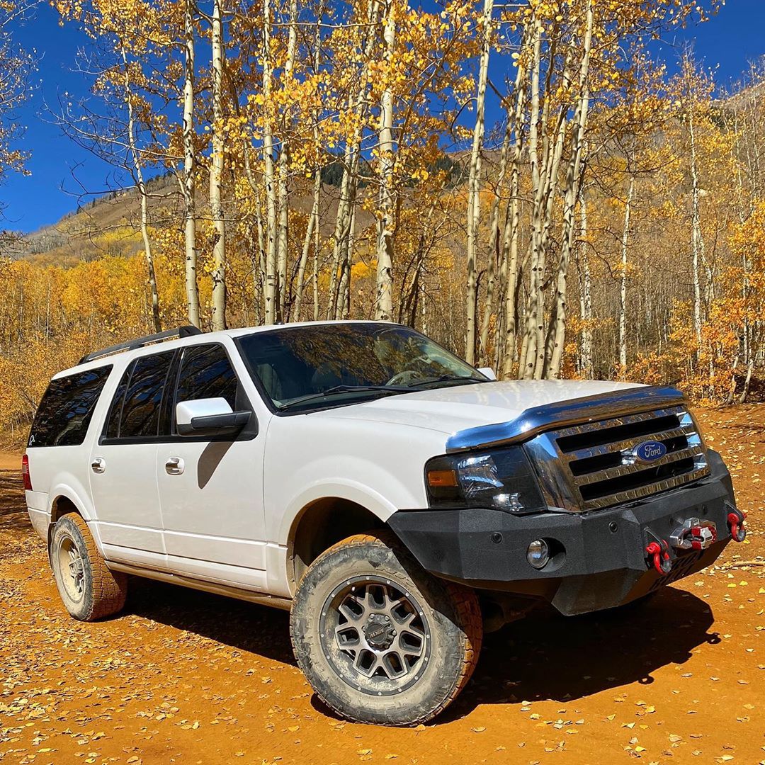 2007-2014 Ford Expedition Front Bumper | Parking Sensor Cutouts Available - Iron Bull BumpersFRONT IRON BUMPER