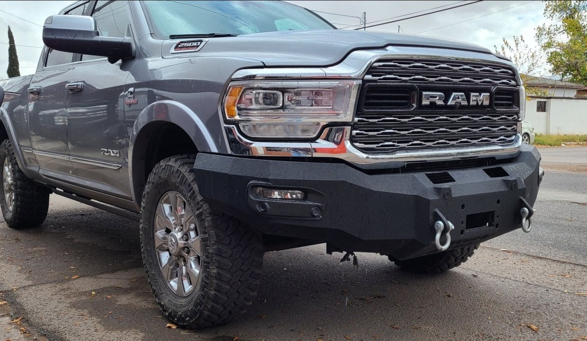 2019-2023 RAM 4500/5500 LARAMIE/LIMITED Front Bumper With Factory Fog Lights And Fender Flare Adapters - Iron Bull Bumpers