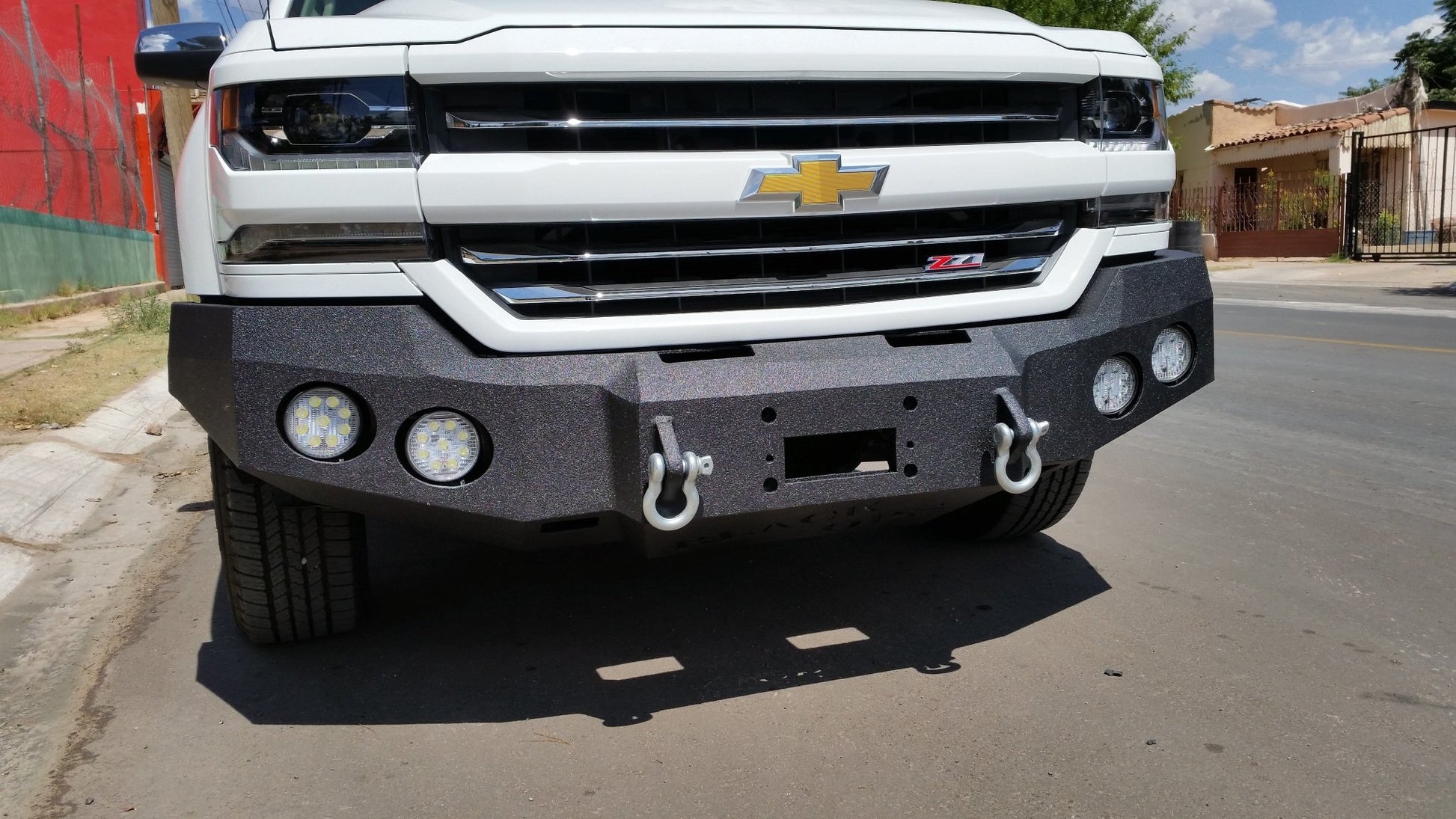 BUMPER ACCESSORY: 4 Inch Round LED Light - Iron Bull BumpersACCESSORY